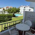 Cozy Apartment Oura Beach